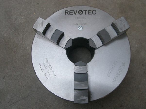 Revotec zelfcentr. 3-klauwplaat 160mm DIN 6350